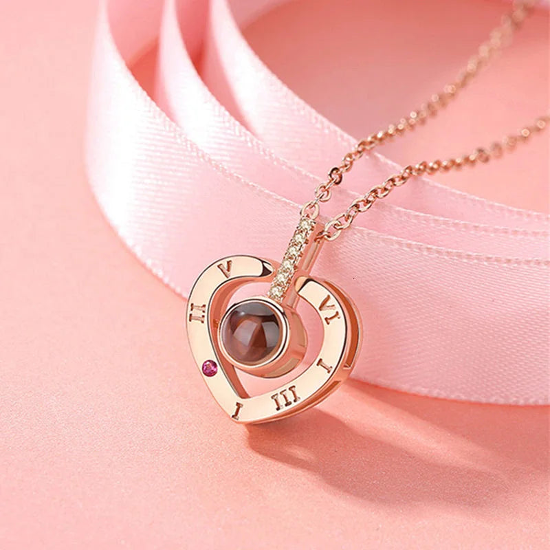 Coffret Rose Éternelle avec Collier Je t'Aime 100 Langues
