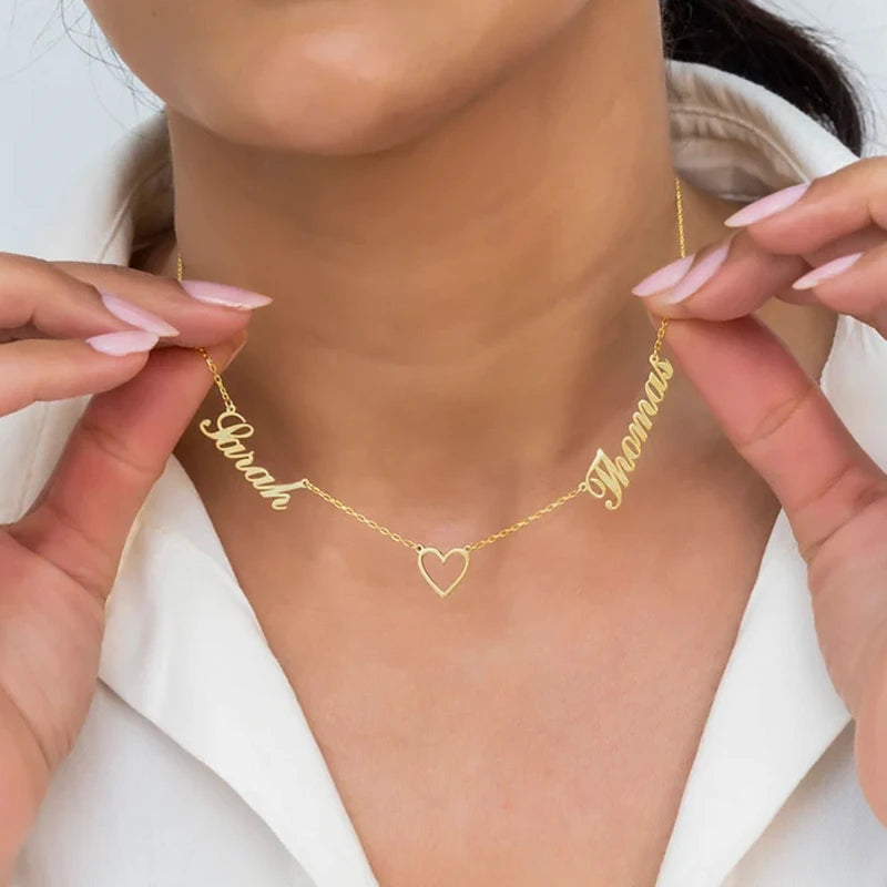 Collier 2 Prénoms Personnalisés avec Cœur Femme
