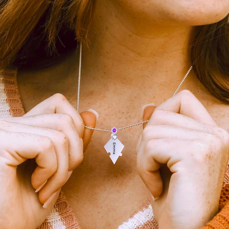 Collier Famille Puzzle Prénom avec Pierre de Naissance Femme