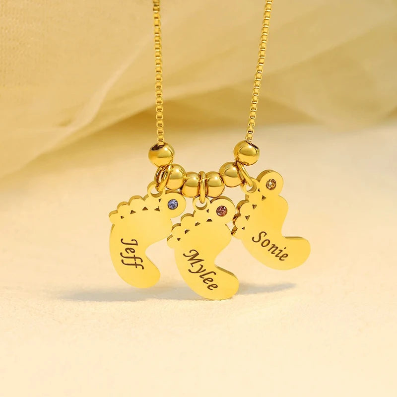 Collier Pied de Bébé Prénom avec Pierre de Naissance