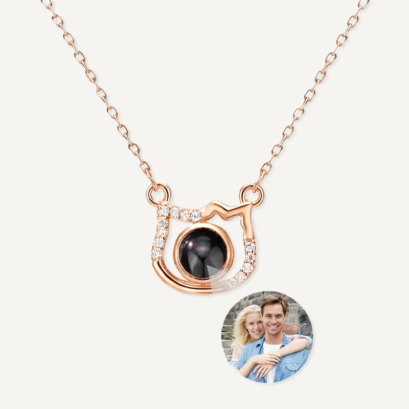Collier Projection Photo Chat Or Rose