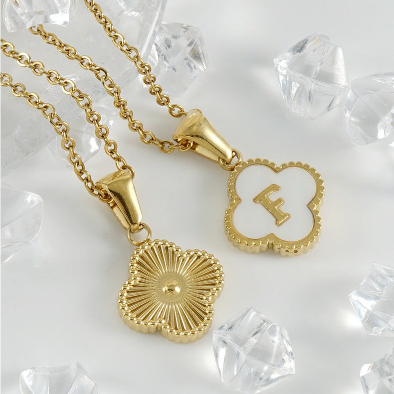 Collier Trèfle Initiale