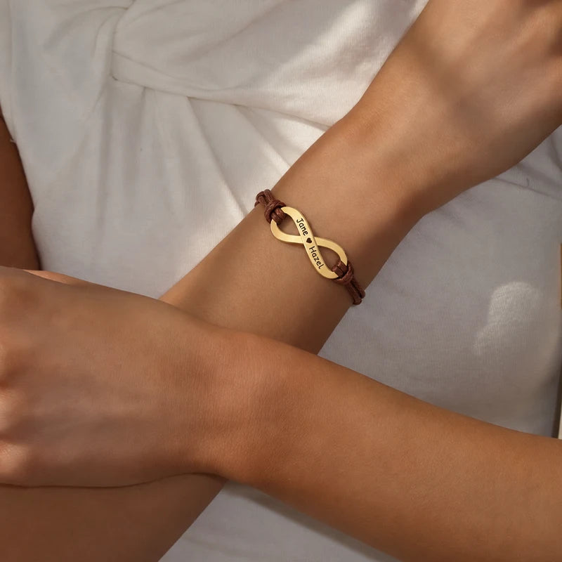 Bracelet Cordon Infini Personnalisé avec Prénoms