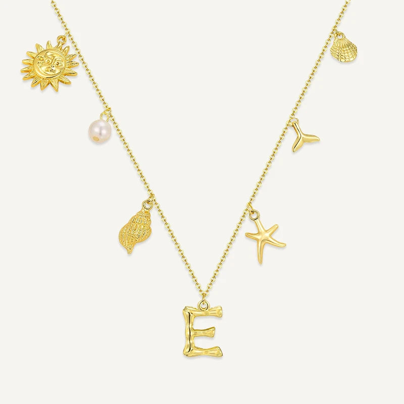 Collier Initiale Charms d’Été Lettre E