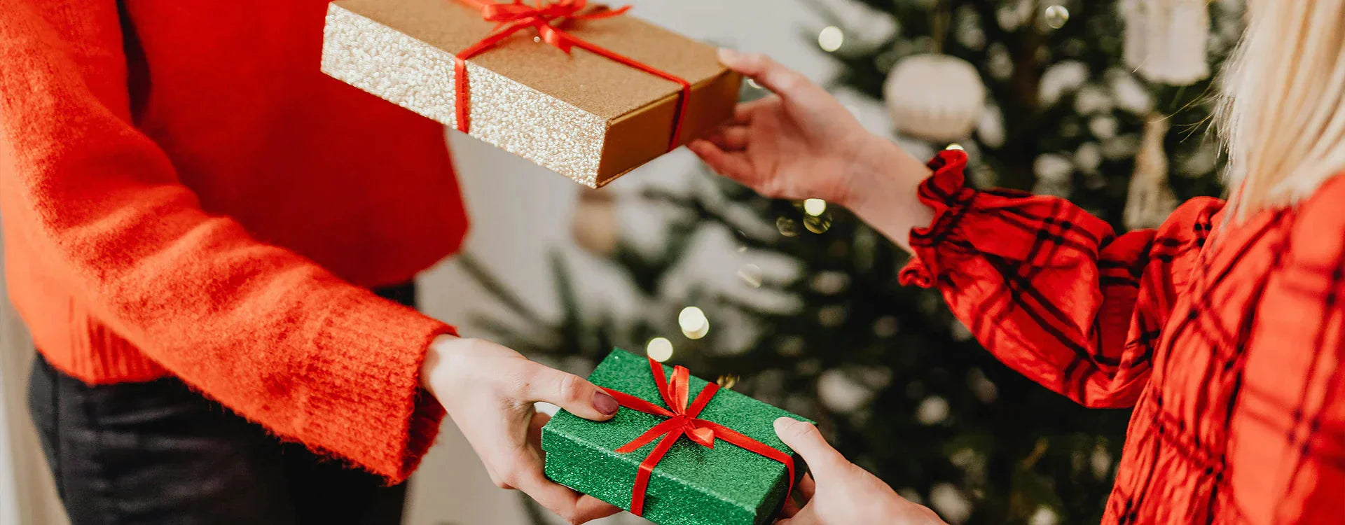 Idées de Cadeaux Noël 2025 : les Bijoux Personnalisés