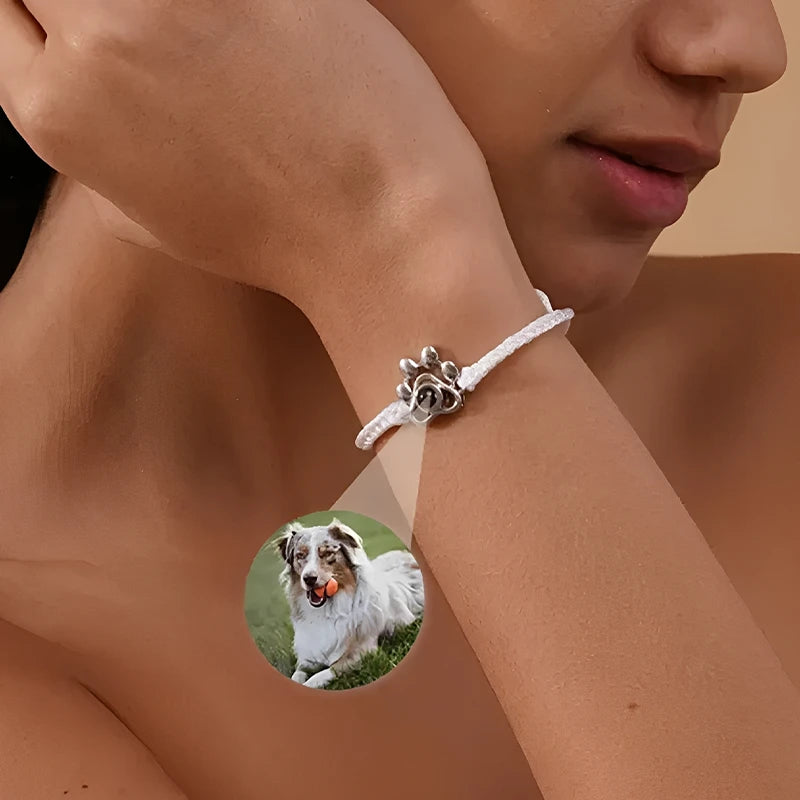 Bracelet Tressé Patte de Chien avec Projection Photo Femme