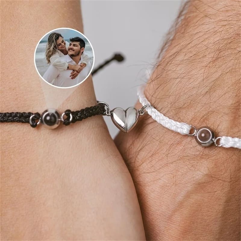 Bracelets Couple Projection Photo