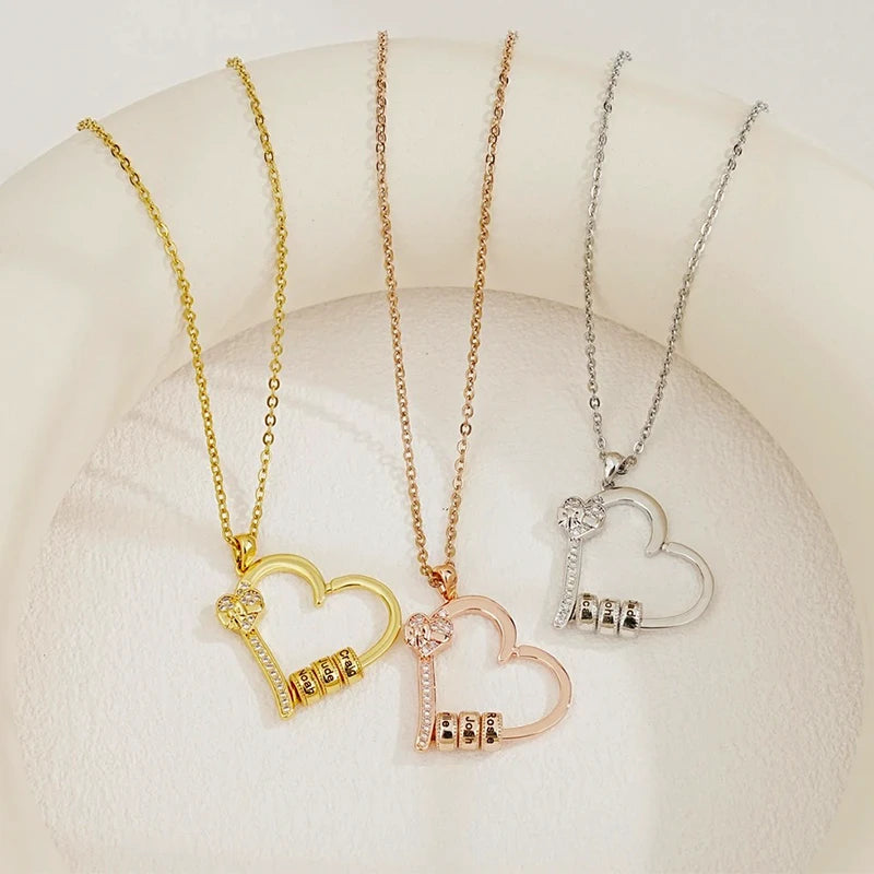 Collier Cœur Charm avec Prénoms Personnalisés
