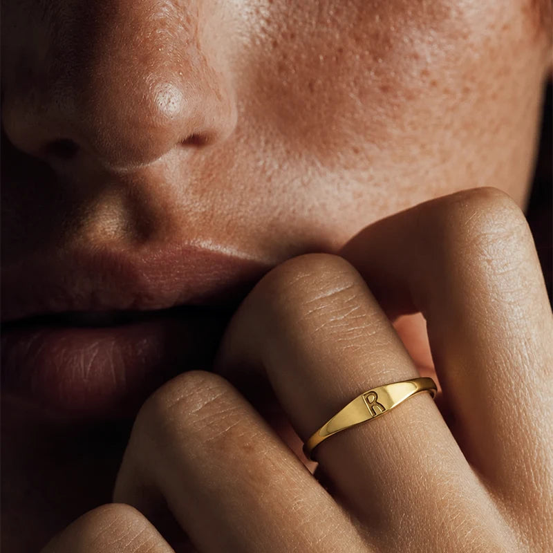 Bague Initiale Gravé Or Femme