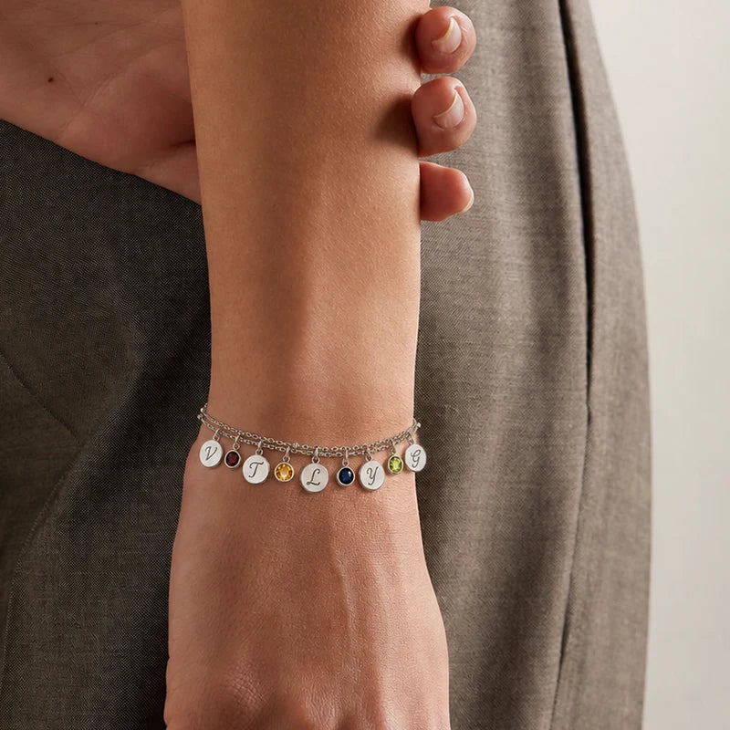 Bracelet personnalisé avec Initiale et Pierre de Naissance Argent Femme