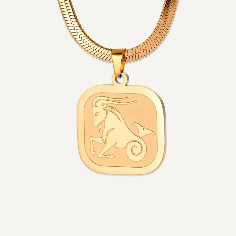 Collier Médaillon Carré Signe Astrologique Or Capricorne